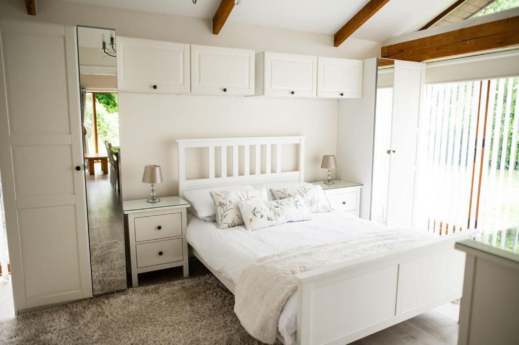 The Anchorage & The Tackleshed Hotel Llancarfan Bilik gambar
